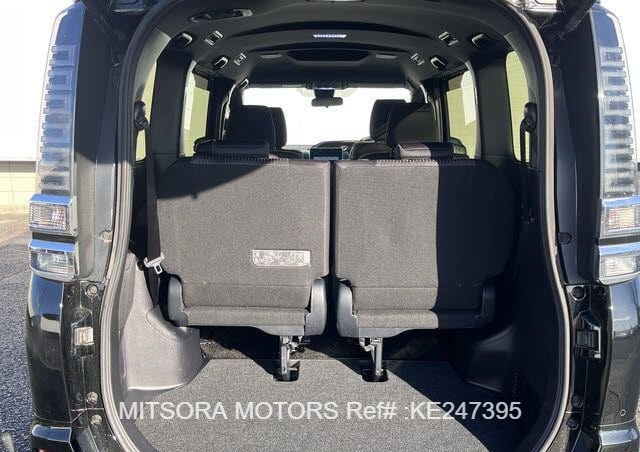 
								2019 TOYOTA VOXY ZS2 full									