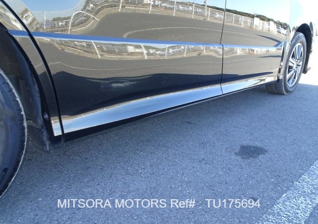 
								2021 TOYOTA VOXY ZS full									