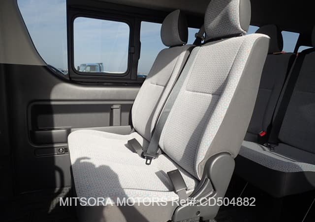 
								2020 TOYOTA HIACE COMMUTER full									