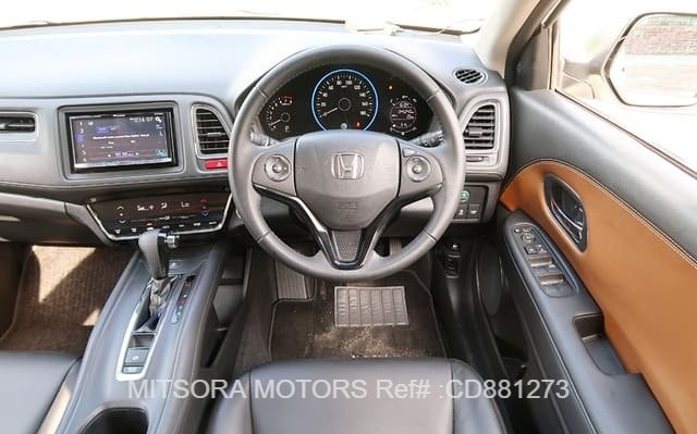
								2015 HONDA VEZEL full									