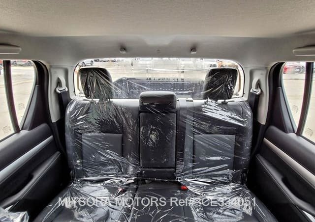 
								2023 TOYOTA HILUX full									