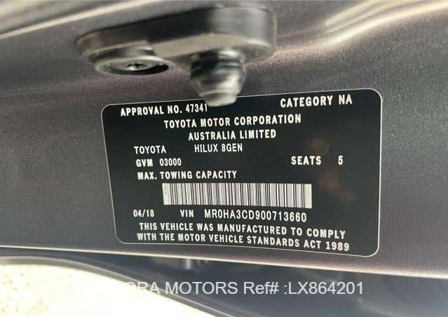 
								2018 TOYOTA HILUX TRUNK COVER full									