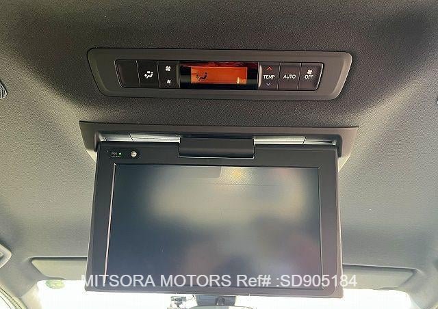 
								2019 TOYOTA VOXY ZS full									