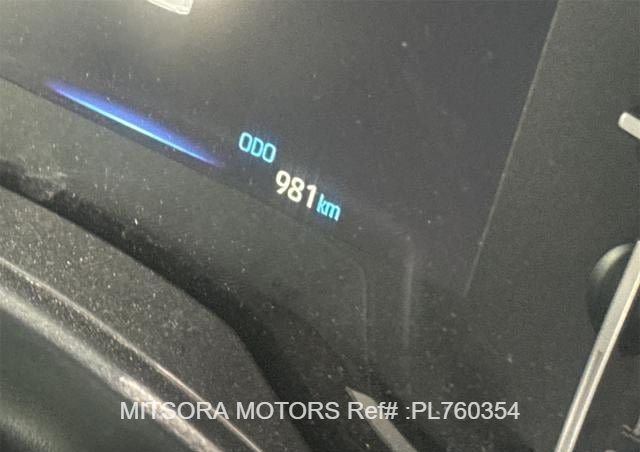 
								2025 TOYOTA VOXY full									