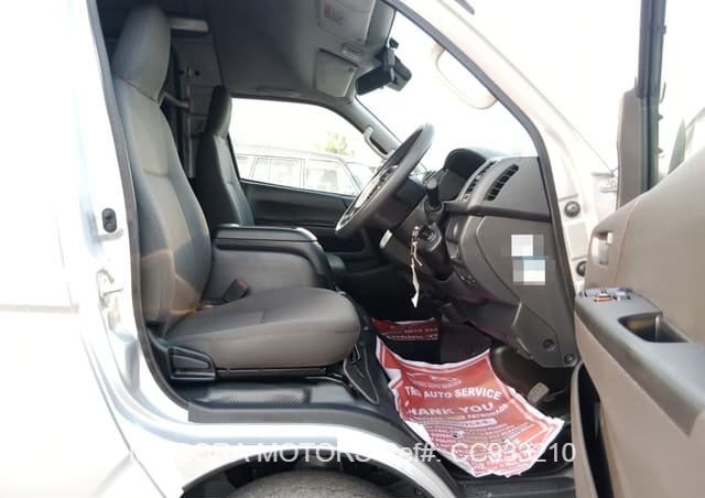 
								2021 TOYOTA HIACE VAN full									