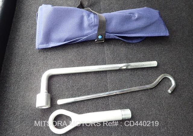 
								2014 HONDA VEZEL HYBRID Z full									