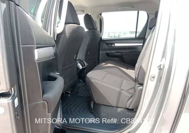 
								2022 TOYOTA HILUX full									