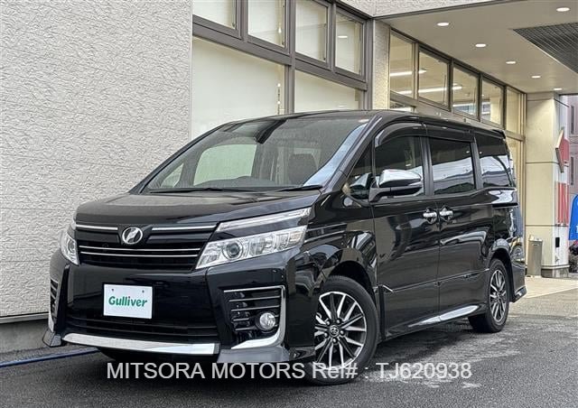 
								2015 TOYOTA VOXY full									