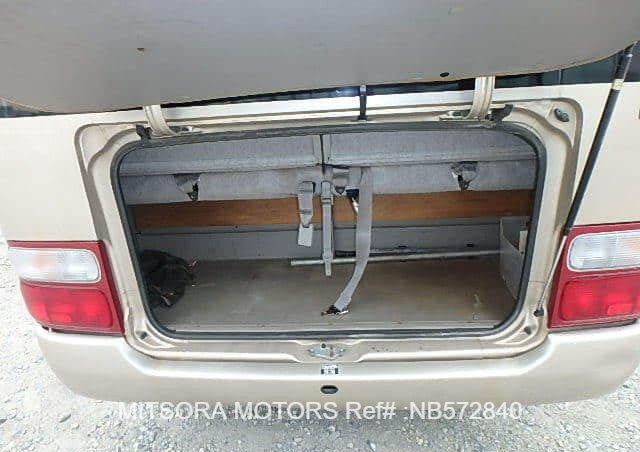 
								2005 HINO LIESSE II full									