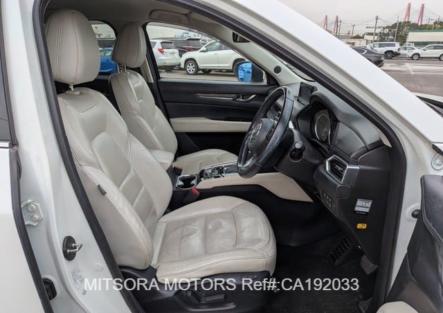 
								2017 MAZDA CX-5 full									