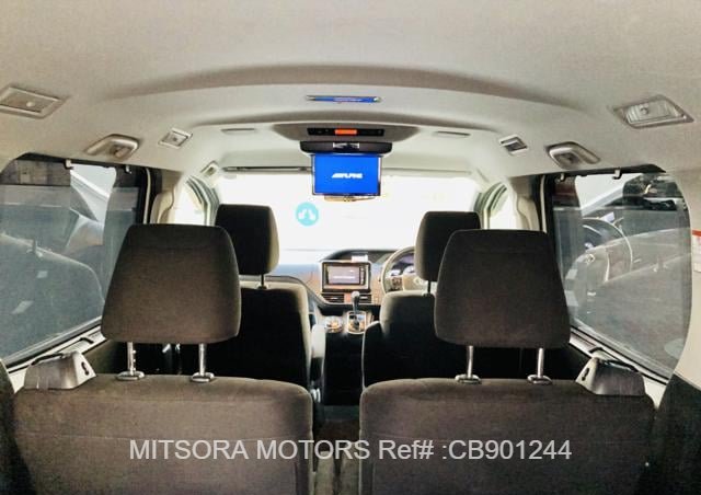 
								2015 TOYOTA NOAH G full									