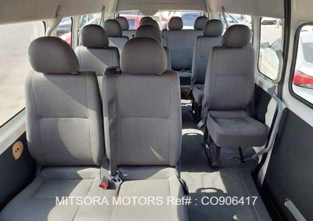 
								2015 TOYOTA HIACE COMMUTER full									