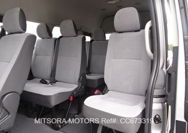 
								2019 TOYOTA HIACE COMMUTER 2.7GL full									