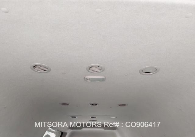 
								2015 TOYOTA HIACE COMMUTER full									