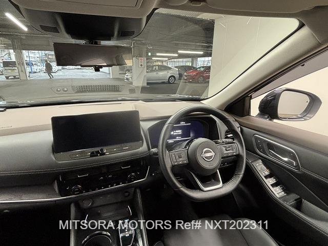 
								2023 NISSAN X-TRAIL G full									