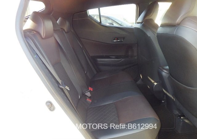 
								2018 TOYOTA C-HR HYBRID G LED EDITION full									