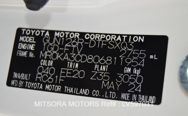 
								2024 TOYOTA HILUX DOUBLE CABIN full									