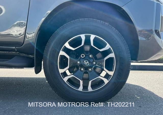 
								2022 TOYOTA HILUX full									