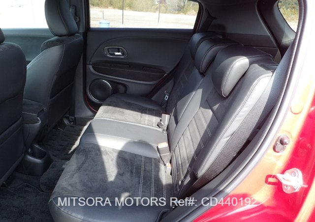 
								2016 HONDA VEZEL RS HYBRID full									