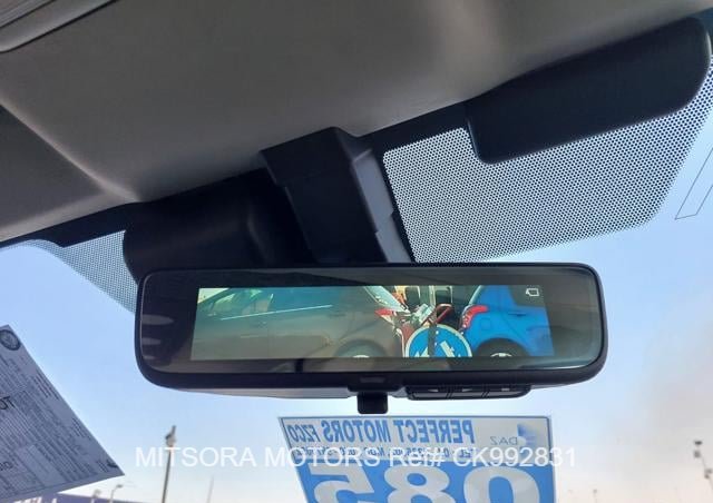 
								2023 TOYOTA HIACE COMMUTER full									