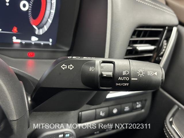 
								2023 NISSAN X-TRAIL G full									