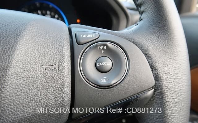 
								2015 HONDA VEZEL full									