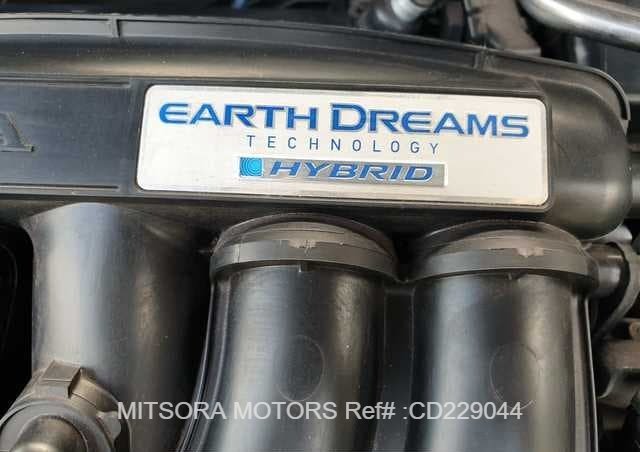 
								2015 HONDA VEZEL full									