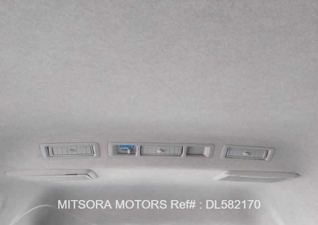 
								2014 TOYOTA HIACE COMMUTER full									