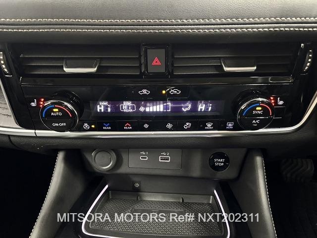 
								2023 NISSAN X-TRAIL G full									