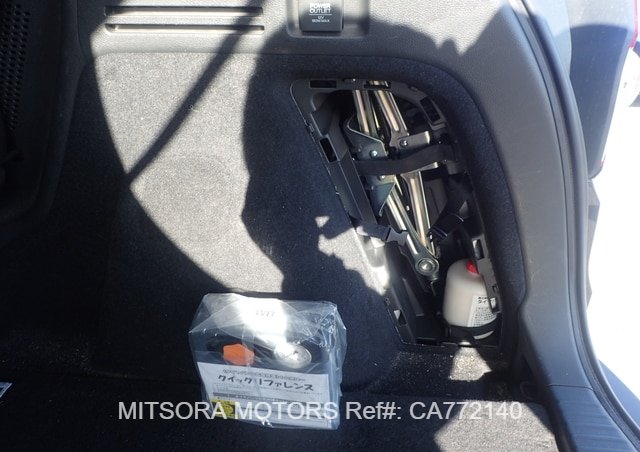 
								2017 HONDA VEZEL HYBRID Z full									