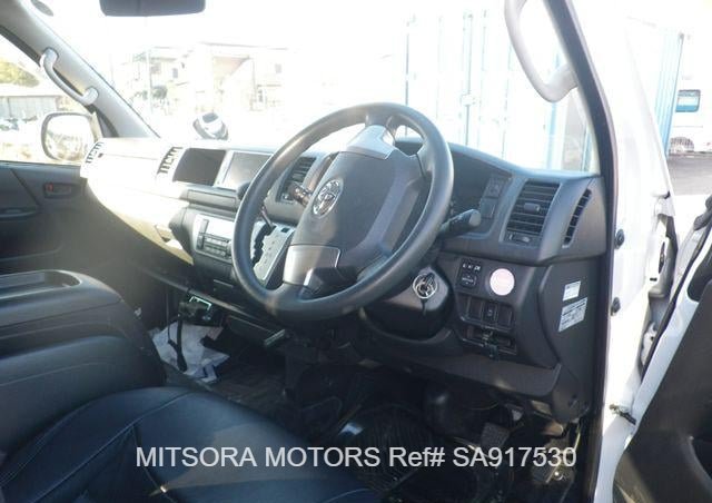 2014 TOYOTA HIACE COMMUTER GLHR