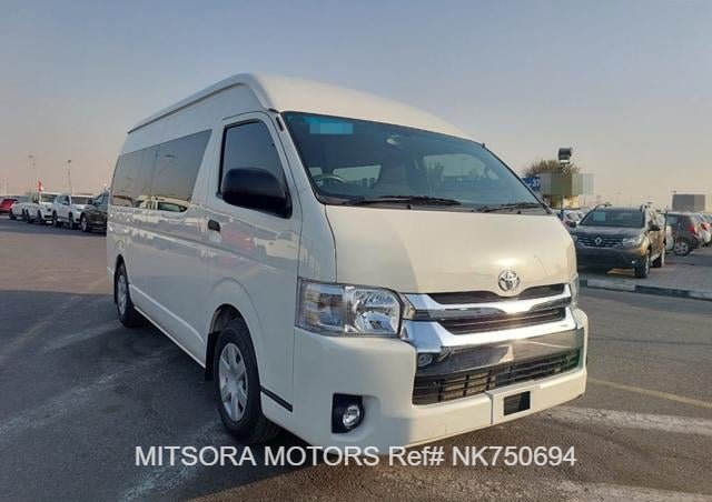 2015 TOYOTA HIACE COMMUTER