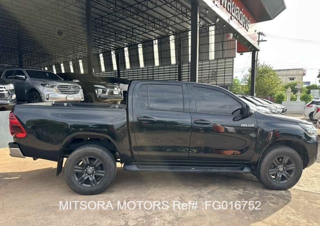 2020 TOYOTA HILUX 2.4 E REVO DOUBLE CAB