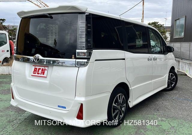 2020 TOYOTA VOXY ZS2