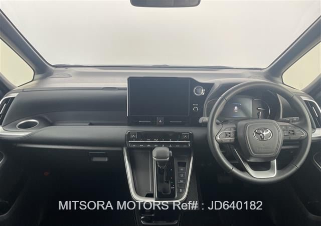 2023 TOYOTA VOXY BLACK