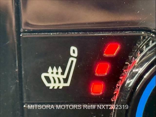 NISSAN X-TRAIL G E-4ORCE Grey