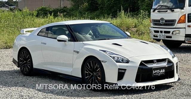 2019 NISSAN GT-R