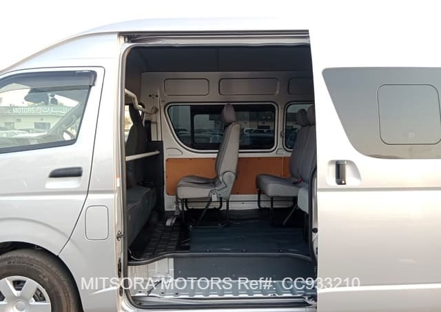 2021 TOYOTA HIACE VAN