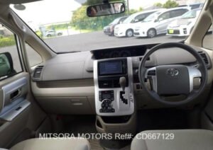 2012 TOYOTA NOAH