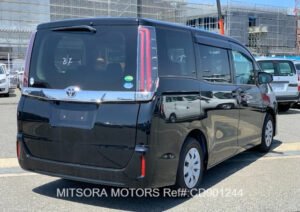 2017 TOYOTA NOAH X