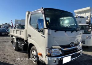 2017 HINO DUTRO