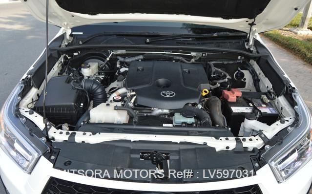 
								2024 TOYOTA HILUX DOUBLE CABIN full									