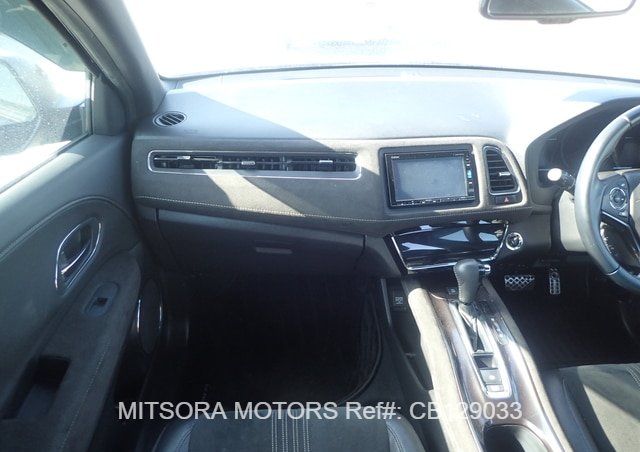 
								2018 HONDA VEZEL RS full									