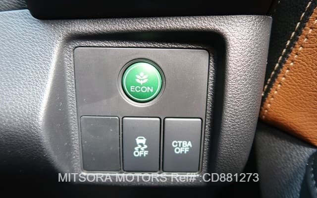 
								2015 HONDA VEZEL full									