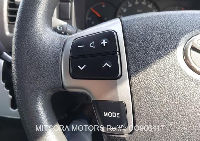 
								2015 TOYOTA HIACE COMMUTER full									