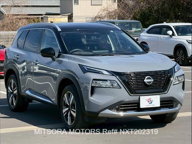 NISSAN X-TRAIL G E-4ORCE Grey