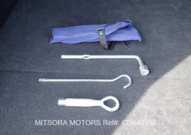 
								2016 HONDA VEZEL RS HYBRID full									