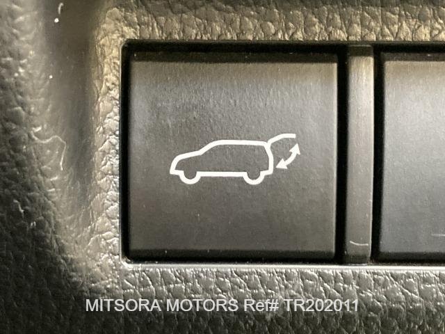 
								2020 TOYOTA RAV4 HYBRID G full									