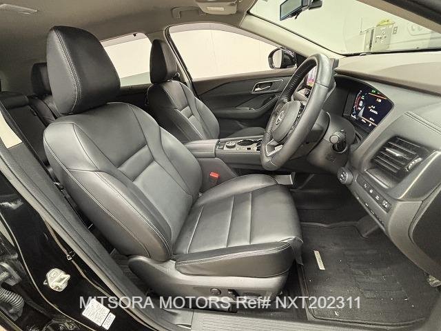 
								2023 NISSAN X-TRAIL G full									