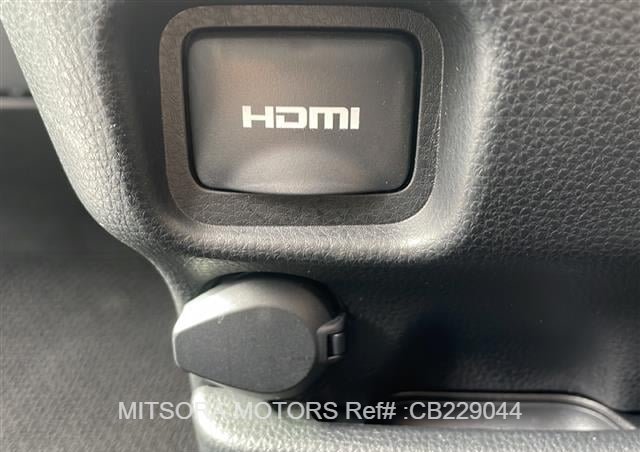 
								2025 TOYOTA NOAH full									